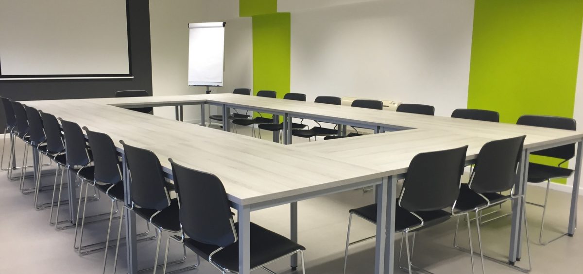 meeting-1177454_1920